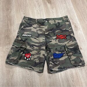TRIPLE SEVENS X SNIPER GANG CAMO SHORTS SIZE 40 NWOT  100% AUTHENTIC